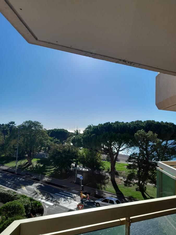 Port Plage Centre Ville Et Soleil Saint-Raphael  Ngoại thất bức ảnh